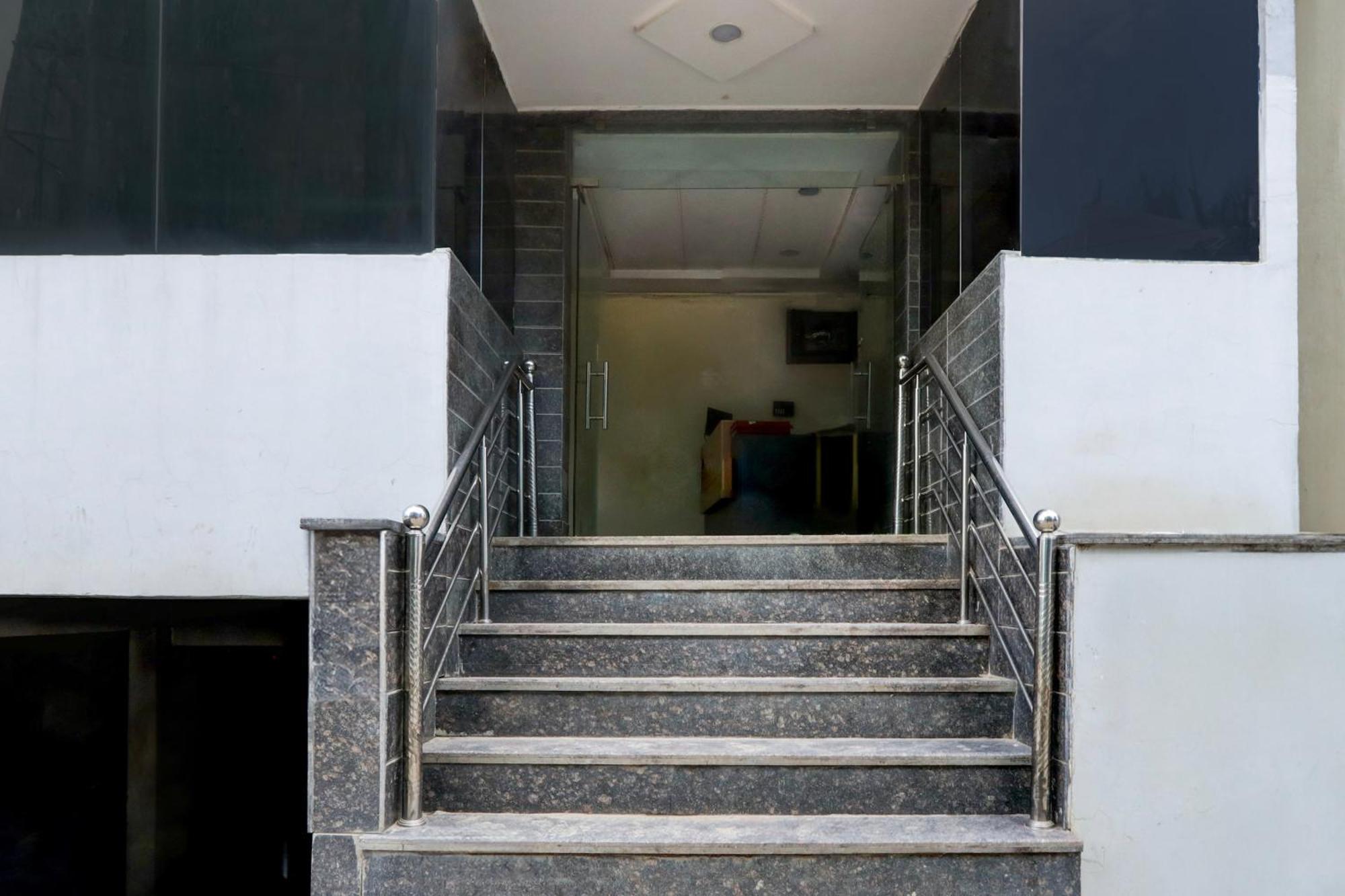 Super Hotel O Boduppal Upal Exteriér fotografie