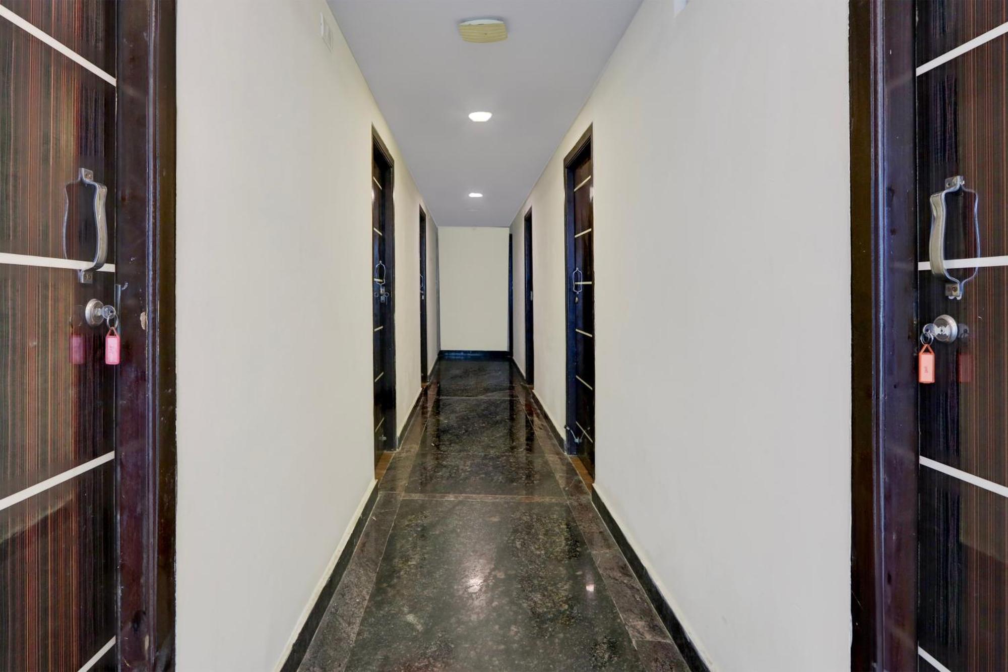 Super Hotel O Boduppal Upal Exteriér fotografie